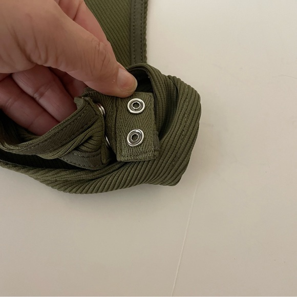 The Drop Ribbed Cutout Bodysuit with side straps - Olive Green - Size XXL - Picture 13 of 13